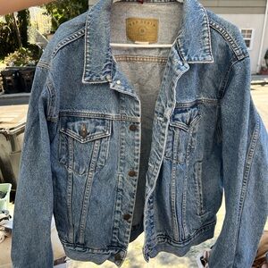 Vintage oversized gap denim jacket 🖤